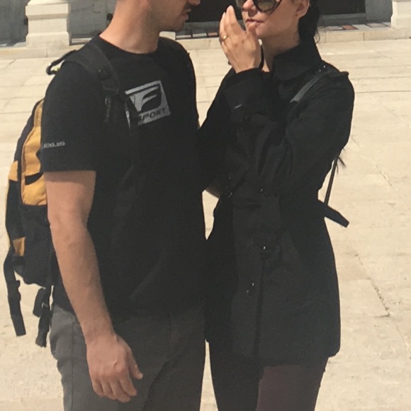 Burberry Trench - Picture 6 of 6